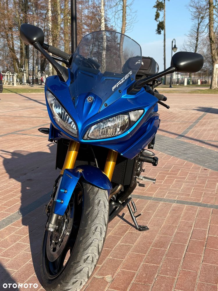 Yamaha FZ8 - 9