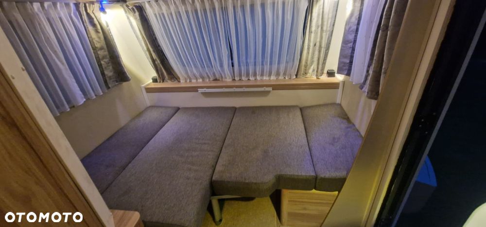 Hymer-Eriba Nova light 442 - 9