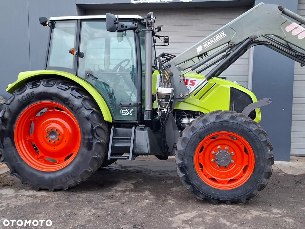 Claas Axos 340 - 10