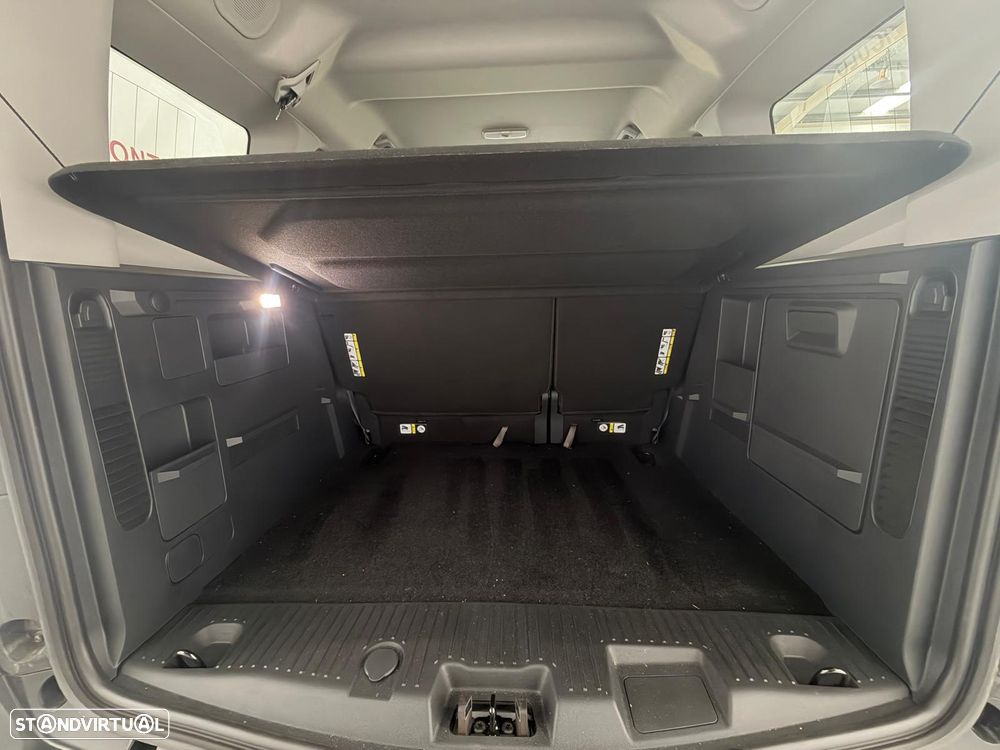 Ford Tourneo Courier 1.0 EcoBoost Active DCT - 11
