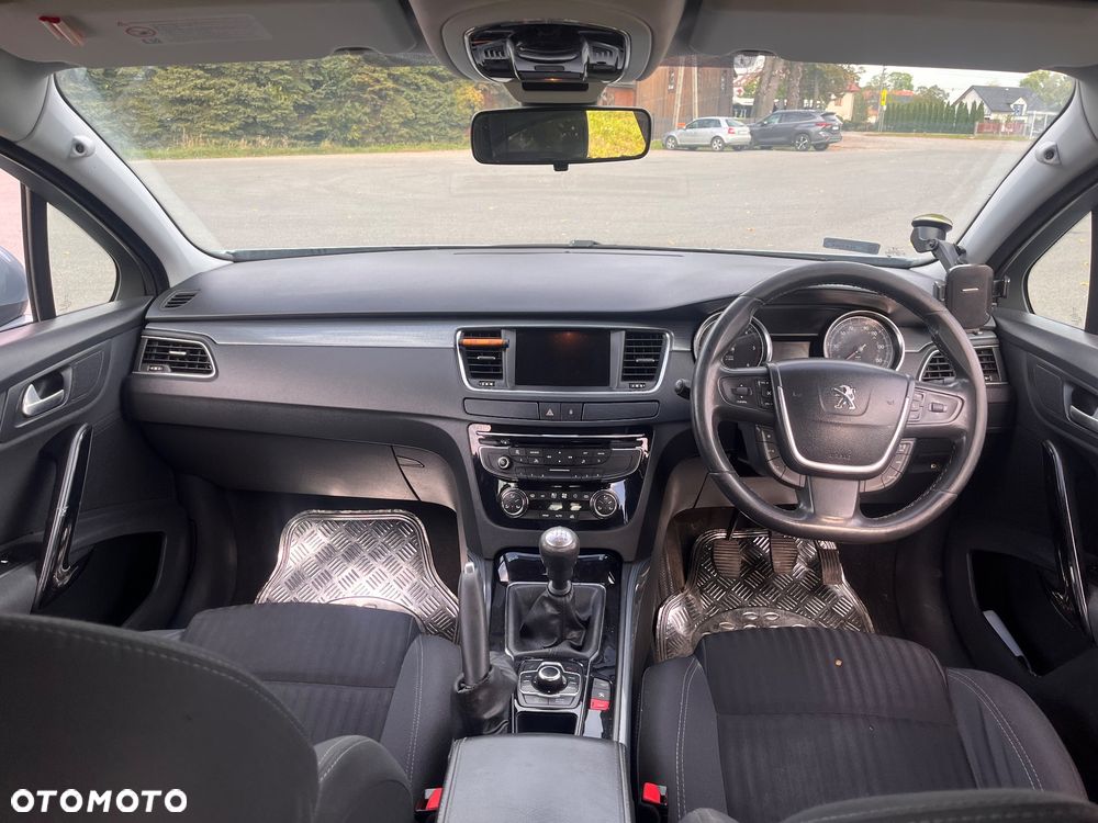Peugeot 508 - 8
