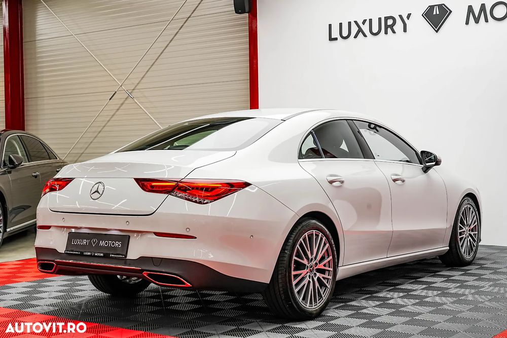 Mercedes-Benz CLA 180 7G-DCT Special Edition - 5