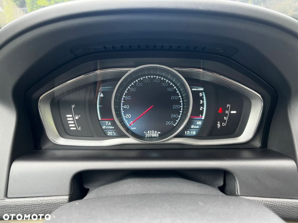 Volvo XC 60 2.4D AWD Summum - 2
