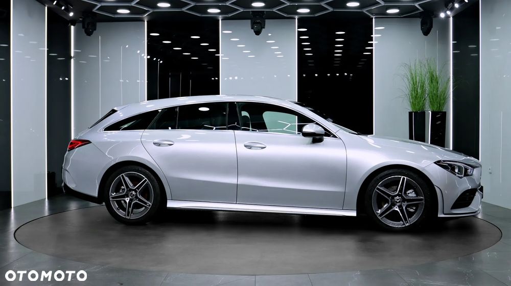 Mercedes-Benz CLA 200 AMG Line 7G-DCT - 11