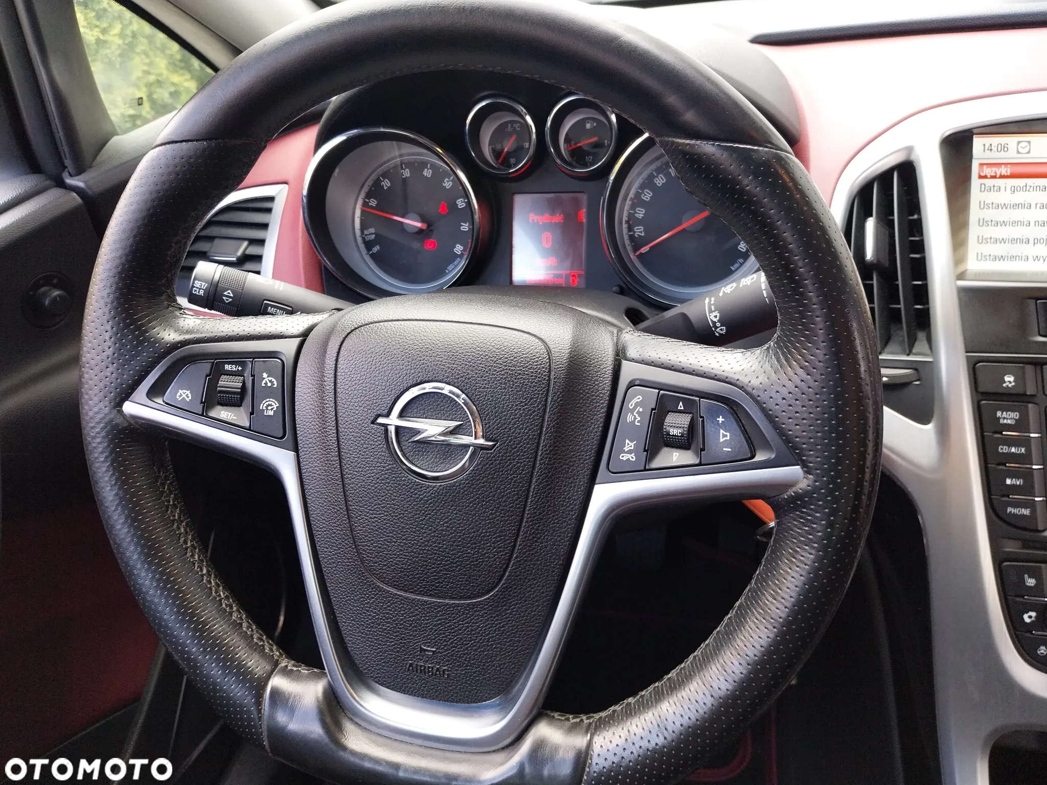 Opel Astra GTC 1.4 Turbo - 26