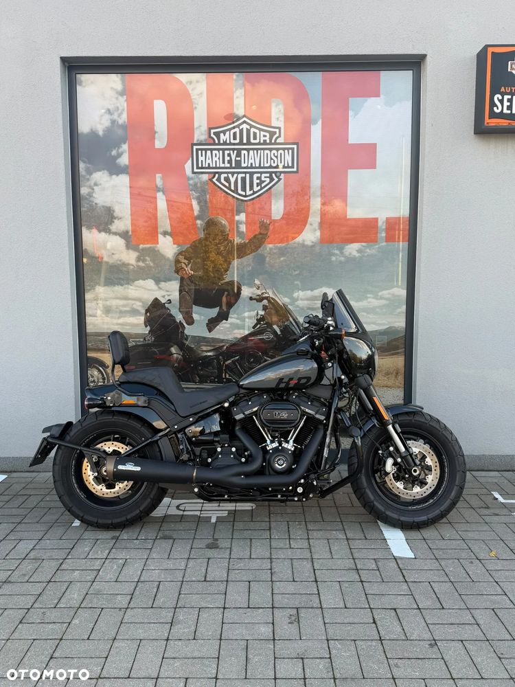 Harley-Davidson Softail Fat Bob - 18