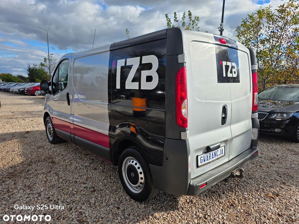 Opel Vivaro - 15