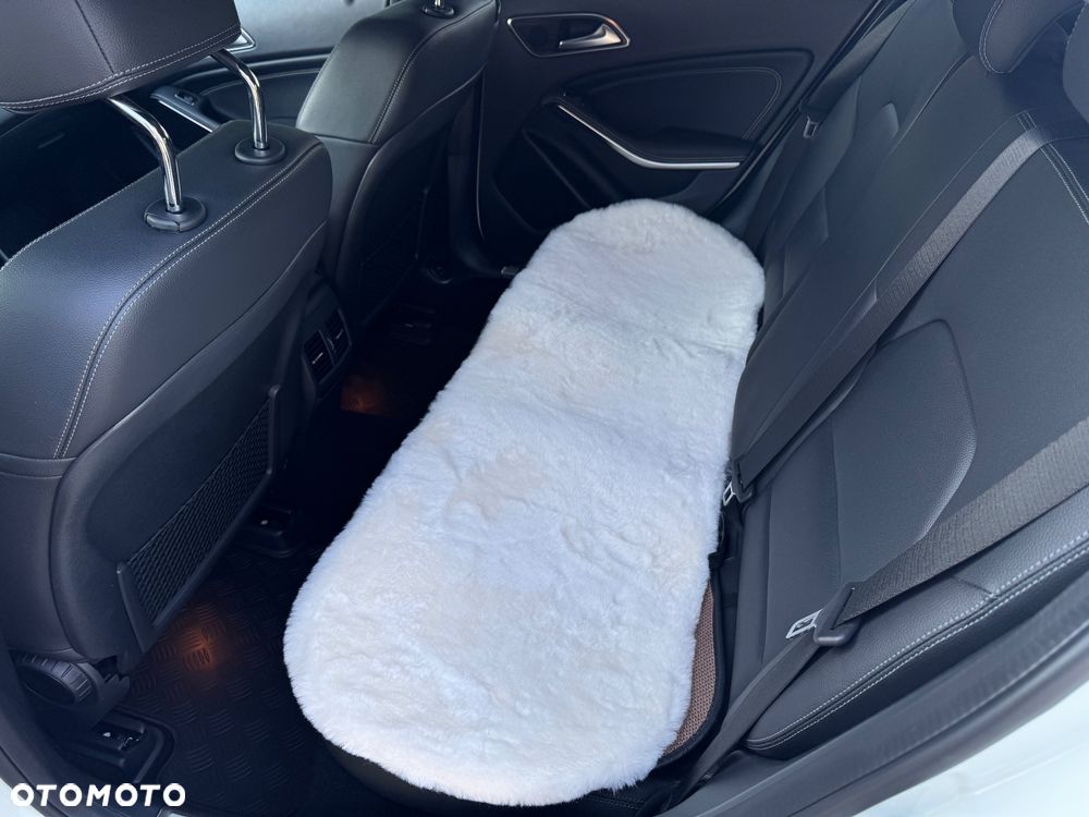Mercedes-Benz GLA 220 d 7G-DCT Activity Edition - 16