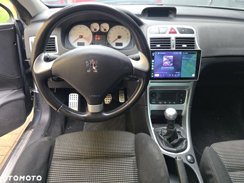 Peugeot 307 CC - 8