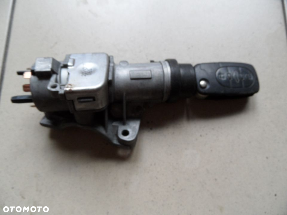 STACYJKA Z KLUCZYKIEM AUDI A4 B6 4B0905851G - 6