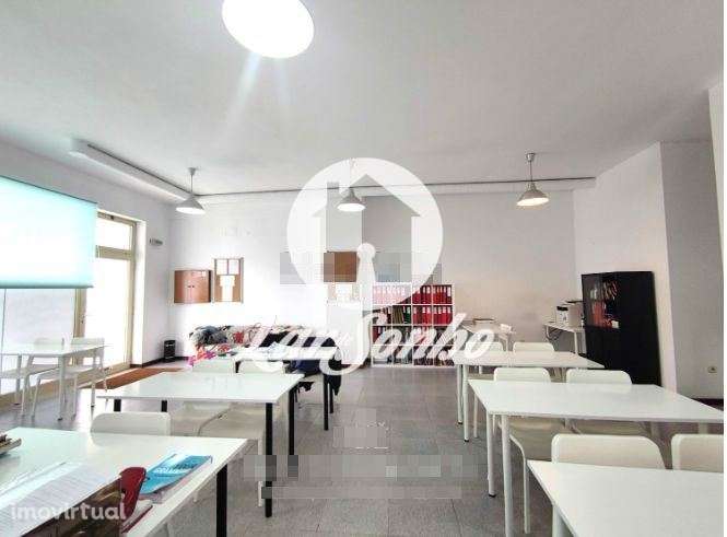 Espaço comercial à venda em Leça do Balio - Grande imagem: 3/9