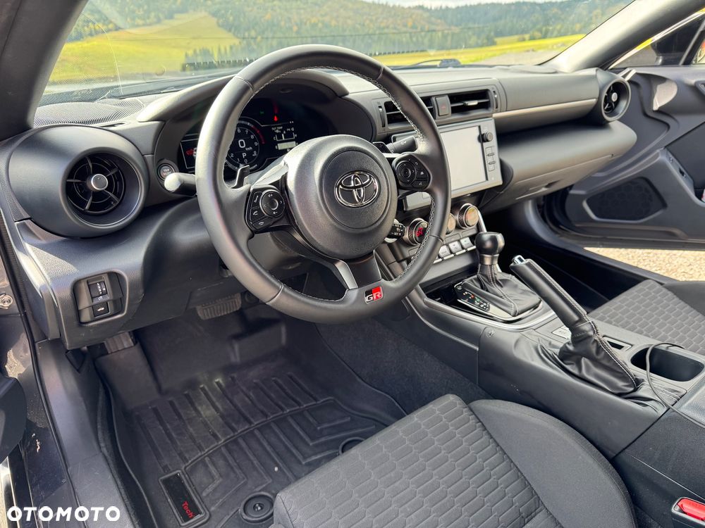 Toyota GR86 2.4 Dynamic - 14