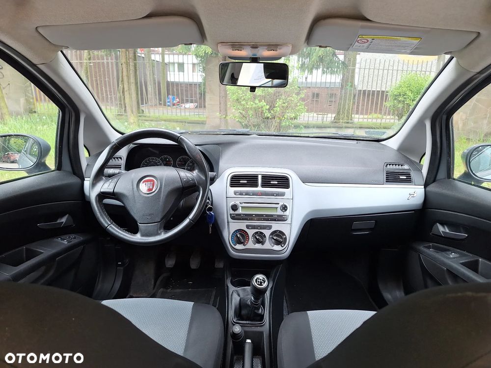 Fiat Punto 1.4 Estiva S&S - 6