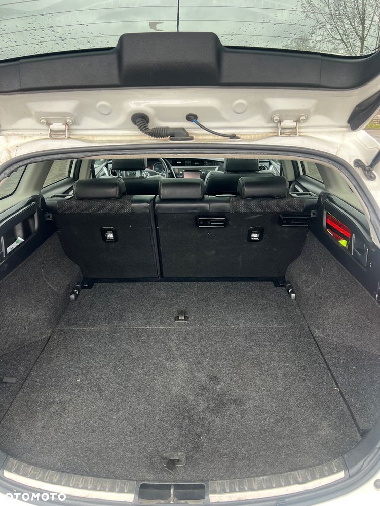Toyota Auris - 5