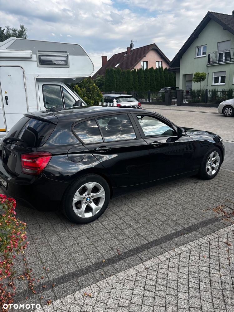 BMW Seria 1 120d - 4