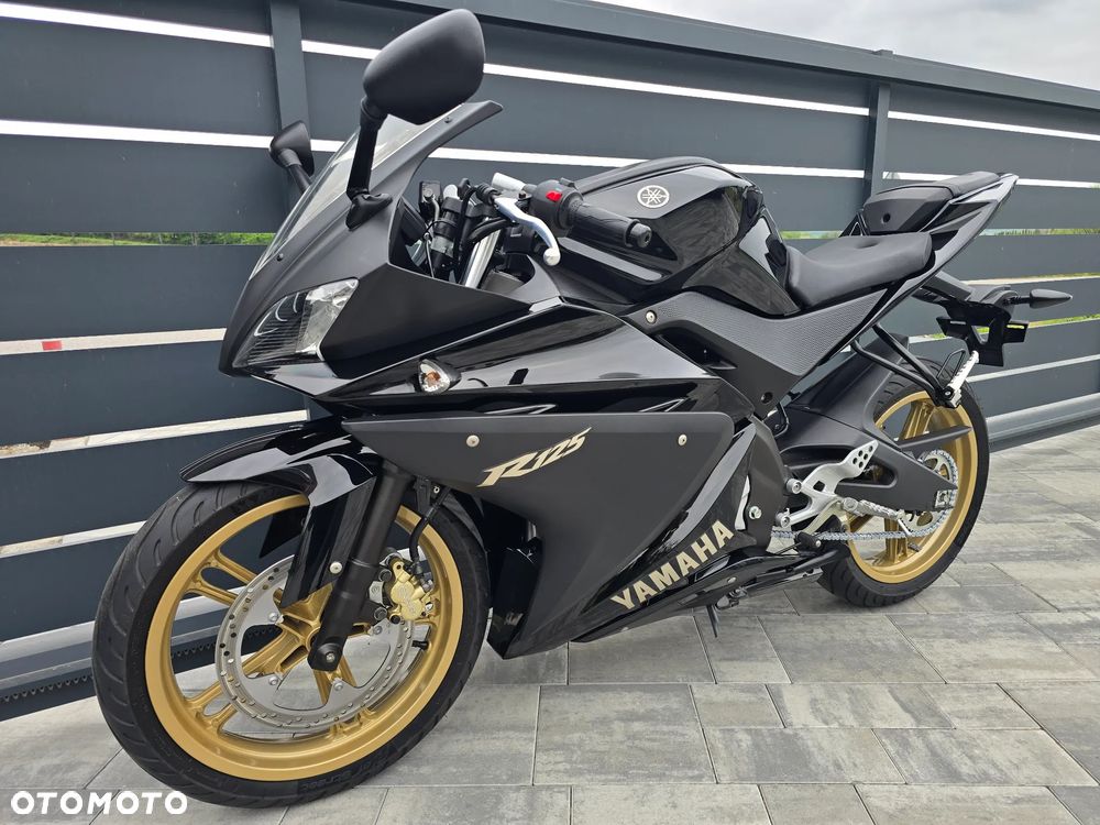 Yamaha YZF - 2