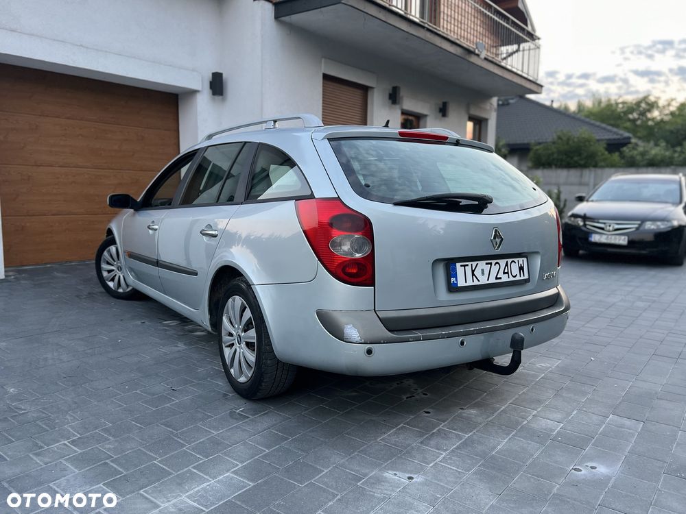 Renault Laguna - 4