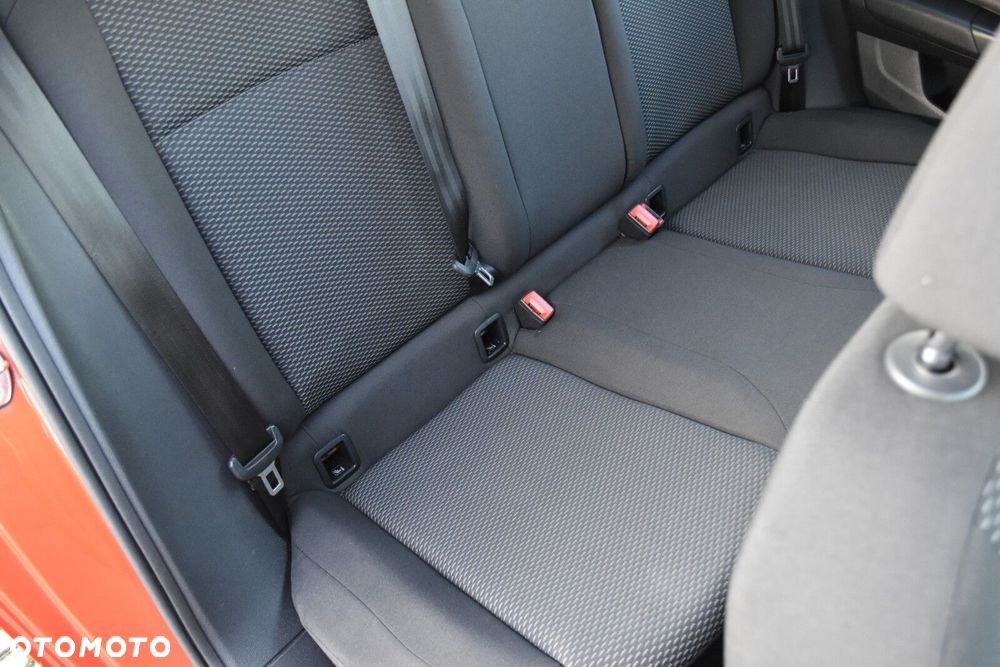 Volkswagen Polo 1.0 Trendline - 29