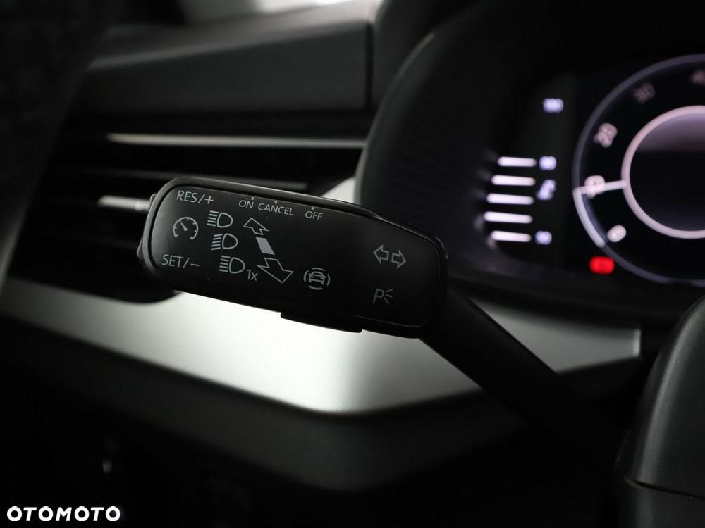 Skoda Kamiq 1.0 TSI Ambition - 34