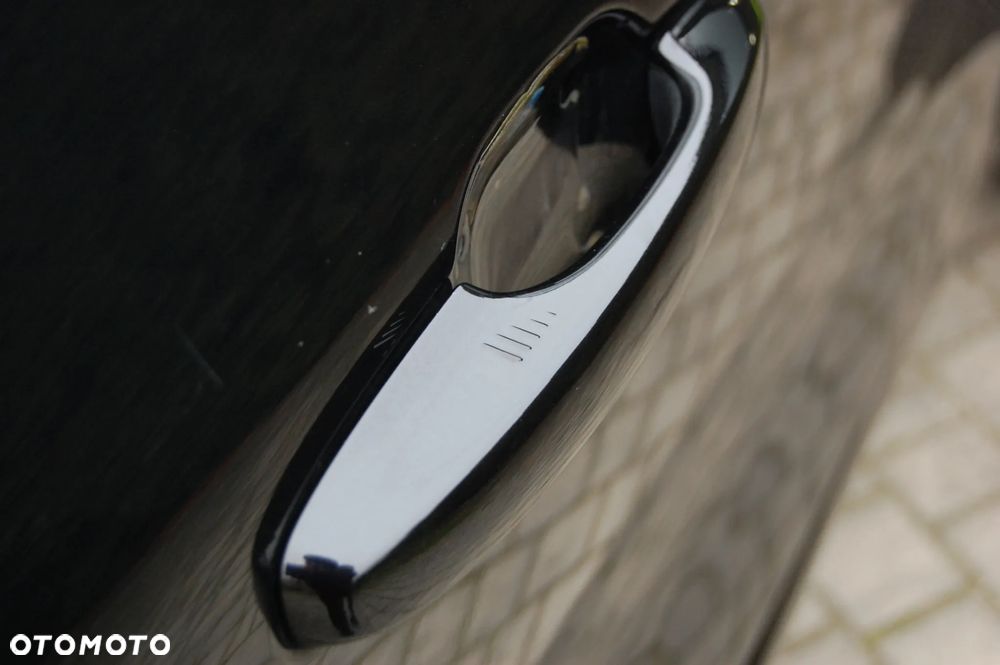 Ford Kuga 2.0 EcoBlue 4x4 ST-LINE X - 27