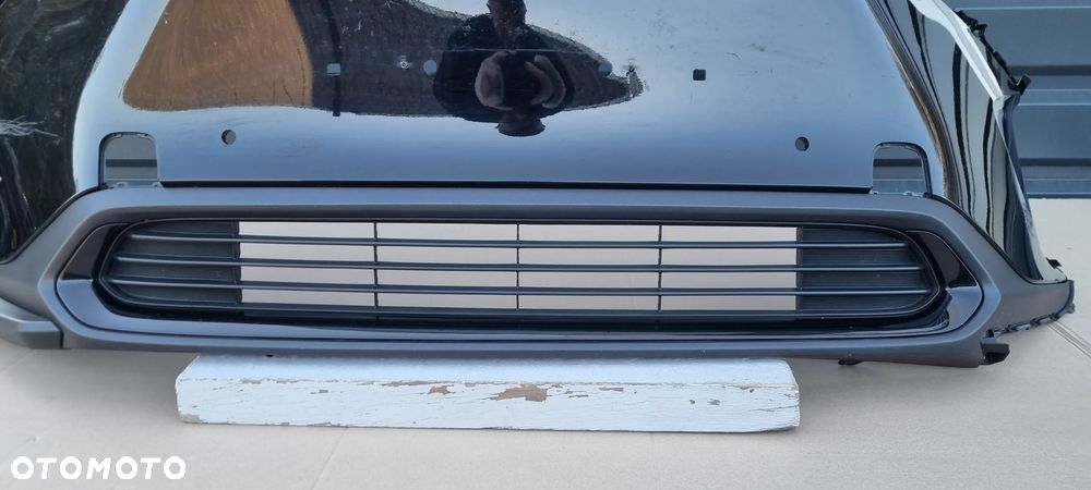 TOYOTA BZ4X 2022- Zderzak przód oryginał MB317 - 3