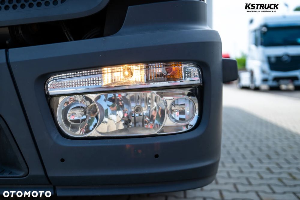 Mercedes-Benz Atego 818 L Kontener 7,25 - 16