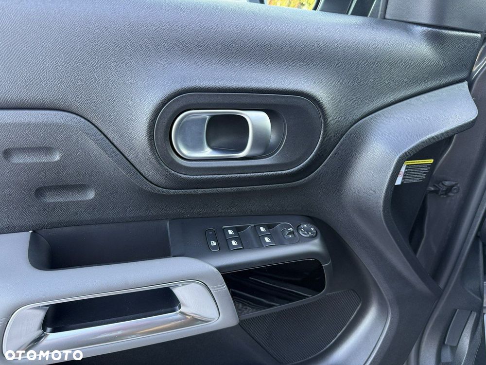 Citroën C5 Aircross 1.6 PHEV 180 Plus EAT8 - 19