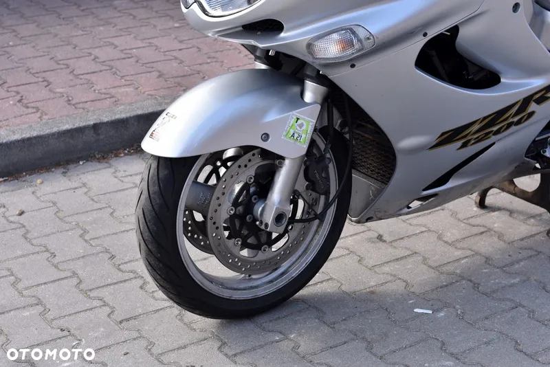 Kawasaki ZZR - 19
