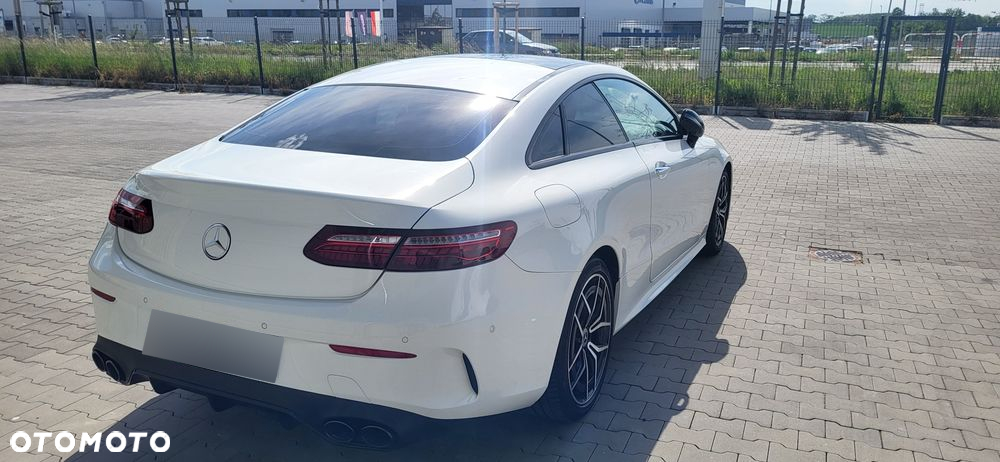 Mercedes-Benz Klasa E 450 4Matic Coupe 9G-TRONIC AMG Line - 24