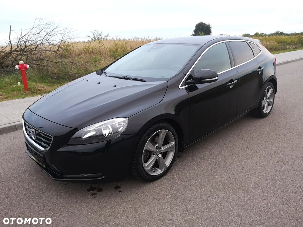 Volvo V40 T3 Momentum - 34