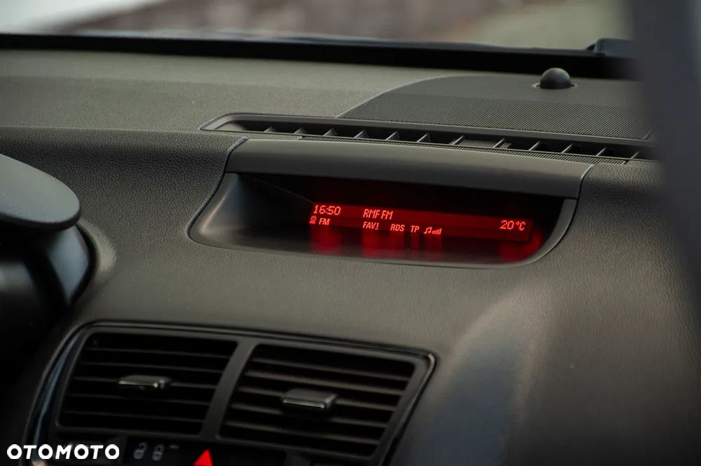 Opel Meriva 1.4 150 Jahre - 8