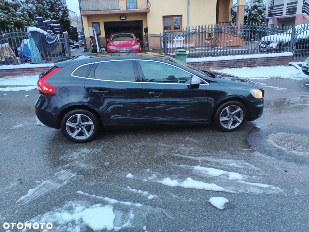 Volvo V40 D4 Drive-E R-Design Summum - 39