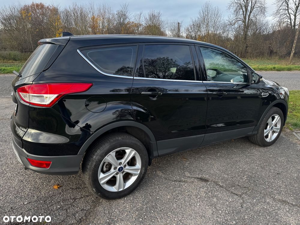 Ford Kuga 1.5 EcoBoost 2x4 SYNC - 11