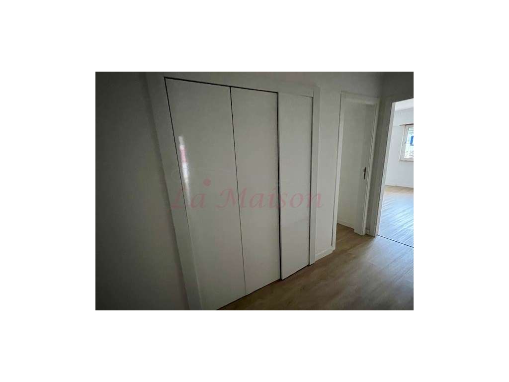 Apartamento T3 em Ramada - Grande imagem: 2/18
