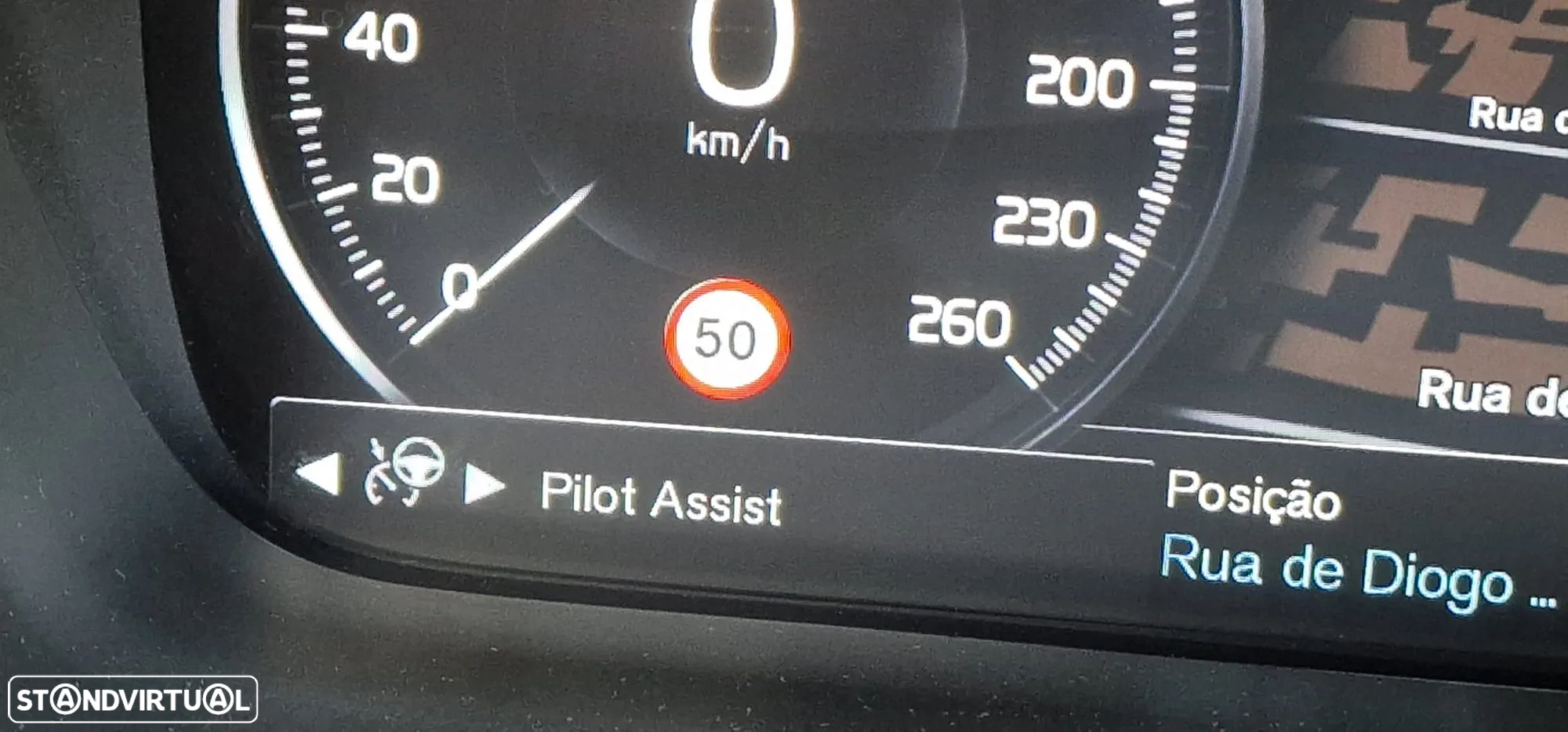 Volvo V90 Cross Country 2.0 D4 Pro AWD Geartronic - 29