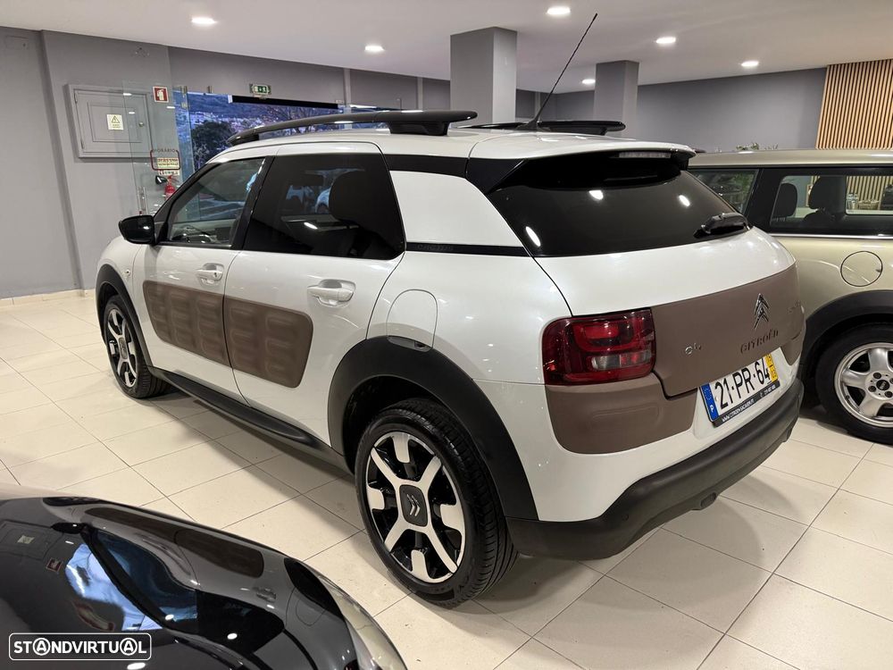 Citroën C4 Cactus 1.6 e-HDi Feel J17 ETG6 - 4