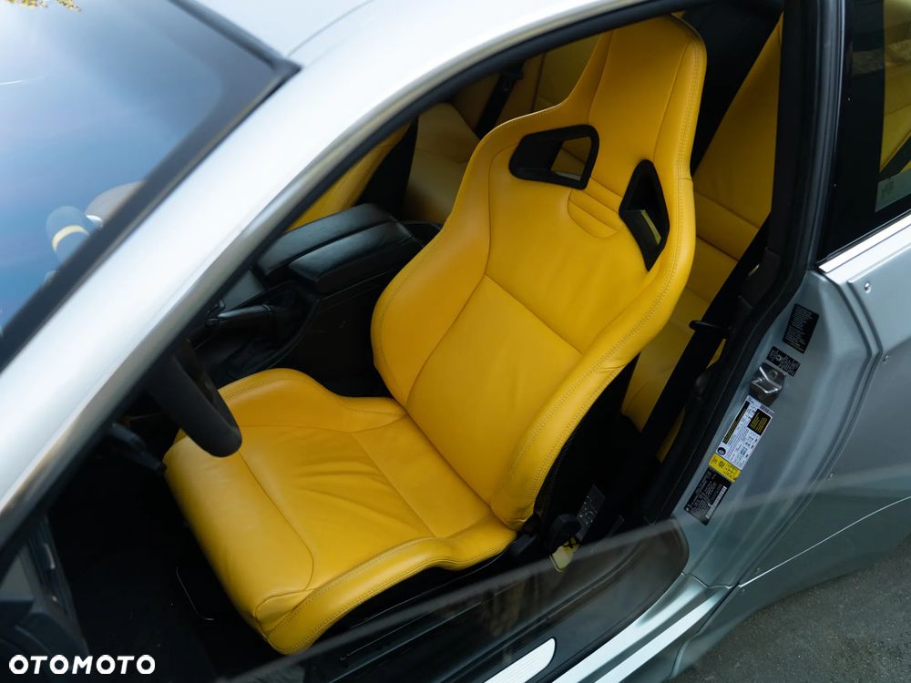 BMW M3 Standard - 16