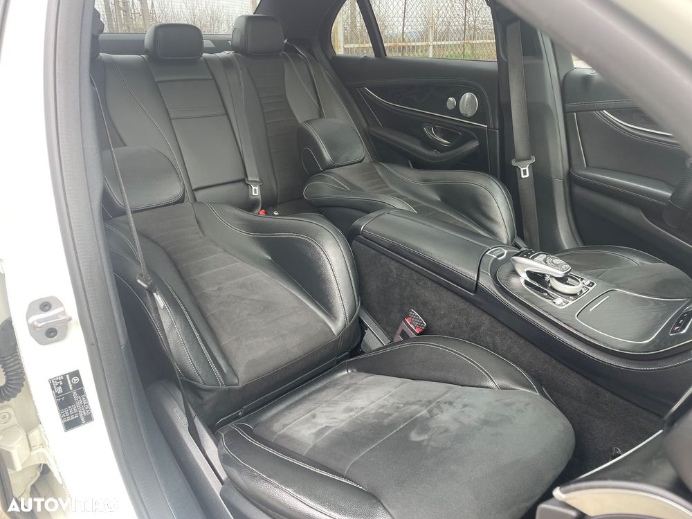 Mercedes-Benz E - 25