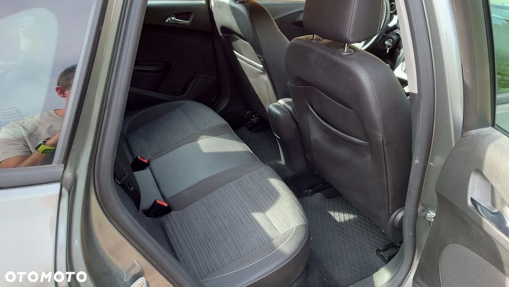 Opel Astra 1.4 T Active EU6 - 5