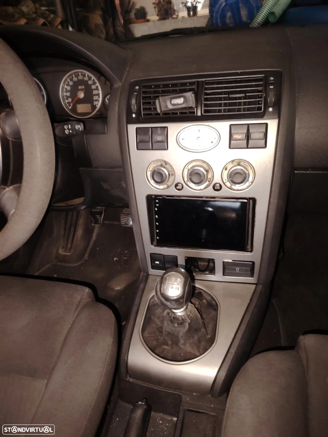 Ford Mondeo 2.0 TDdi Trend - 5