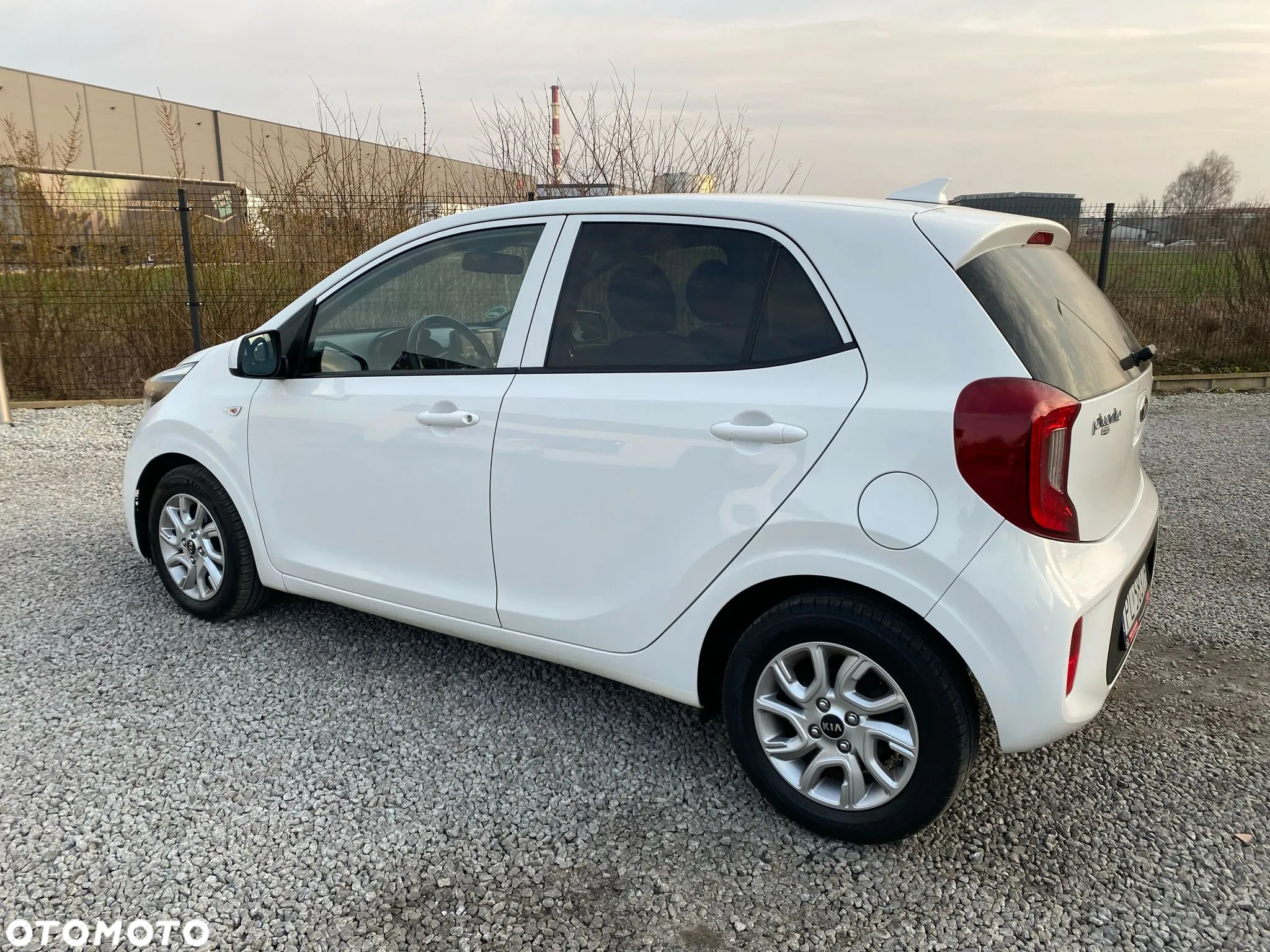 Kia Picanto 1.2 ISG Dream-Team Edition - 11