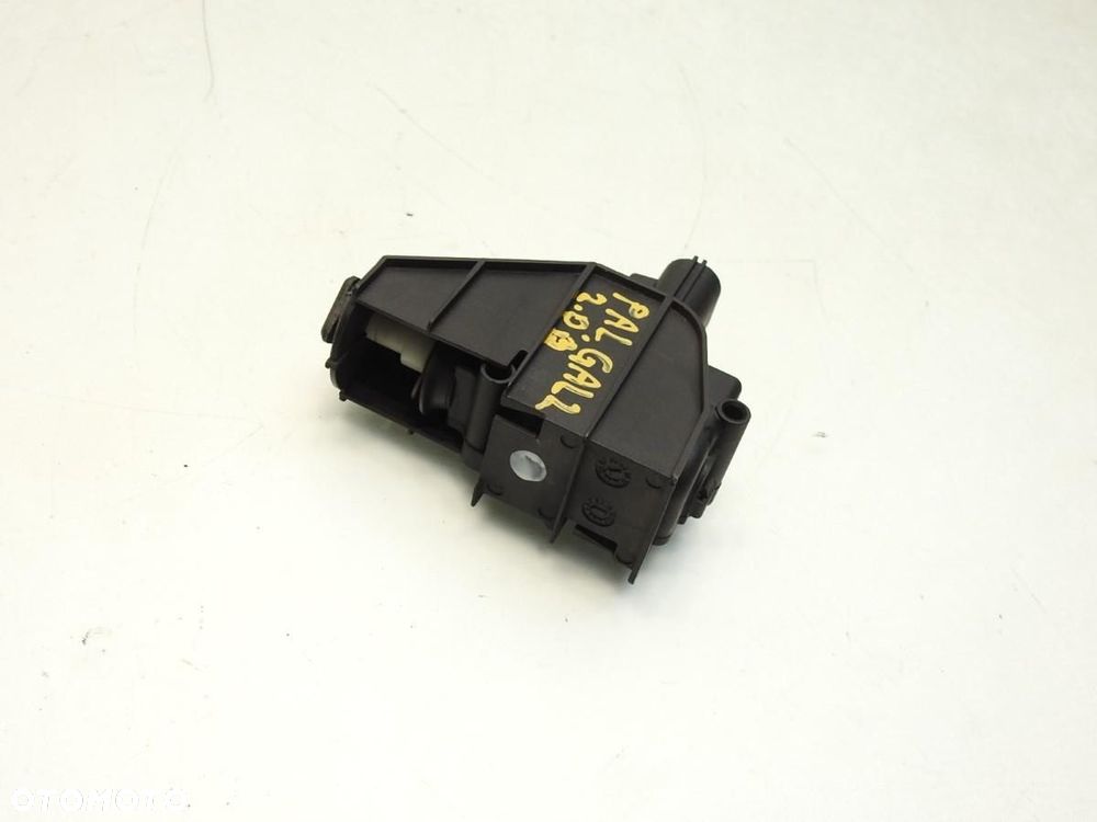 SIŁOWNIK KLAPKI WLEWU PALIWA FORD GALAXY MK2 2.0B 6M21-220A20-AC - 7