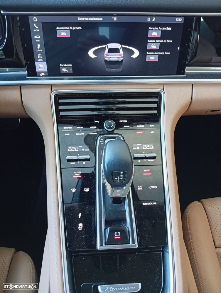 Porsche Panamera Sport Turismo 4 E-Hybrid Platinum Edition - 17