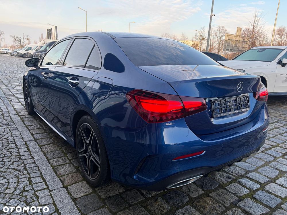 Mercedes-Benz Klasa A 200 d AMG Line 8G-DCT - 6