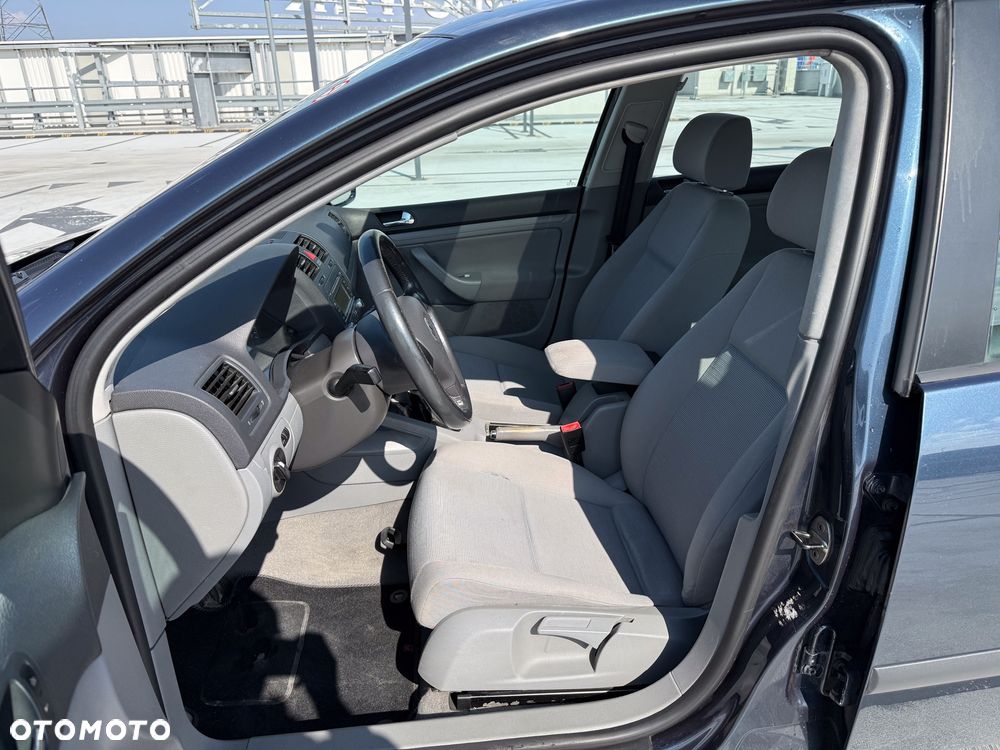 Volkswagen Golf 1.4 FSI Comfortline - 13