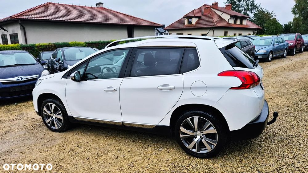 Peugeot 2008 1.6 VTi Allure - 19