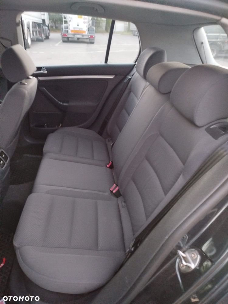 Volkswagen Golf 2.0 TDI DSG Sportline - 20