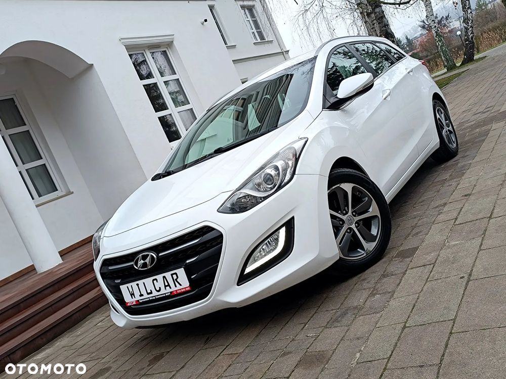 Hyundai i30 blue Kombi 1.6 GDi Style - 5