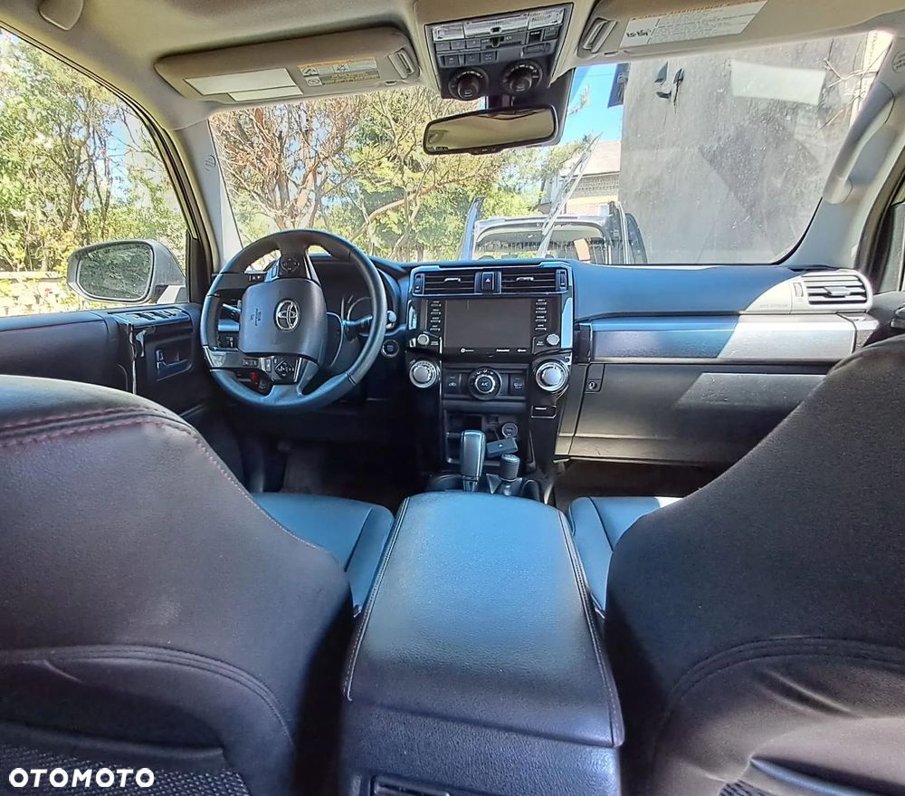 Toyota 4-Runner - 25