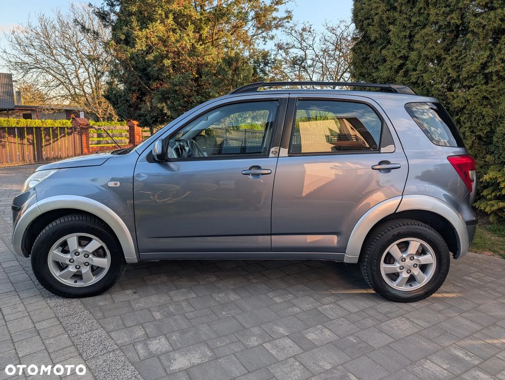 Daihatsu Terios Standard - 6